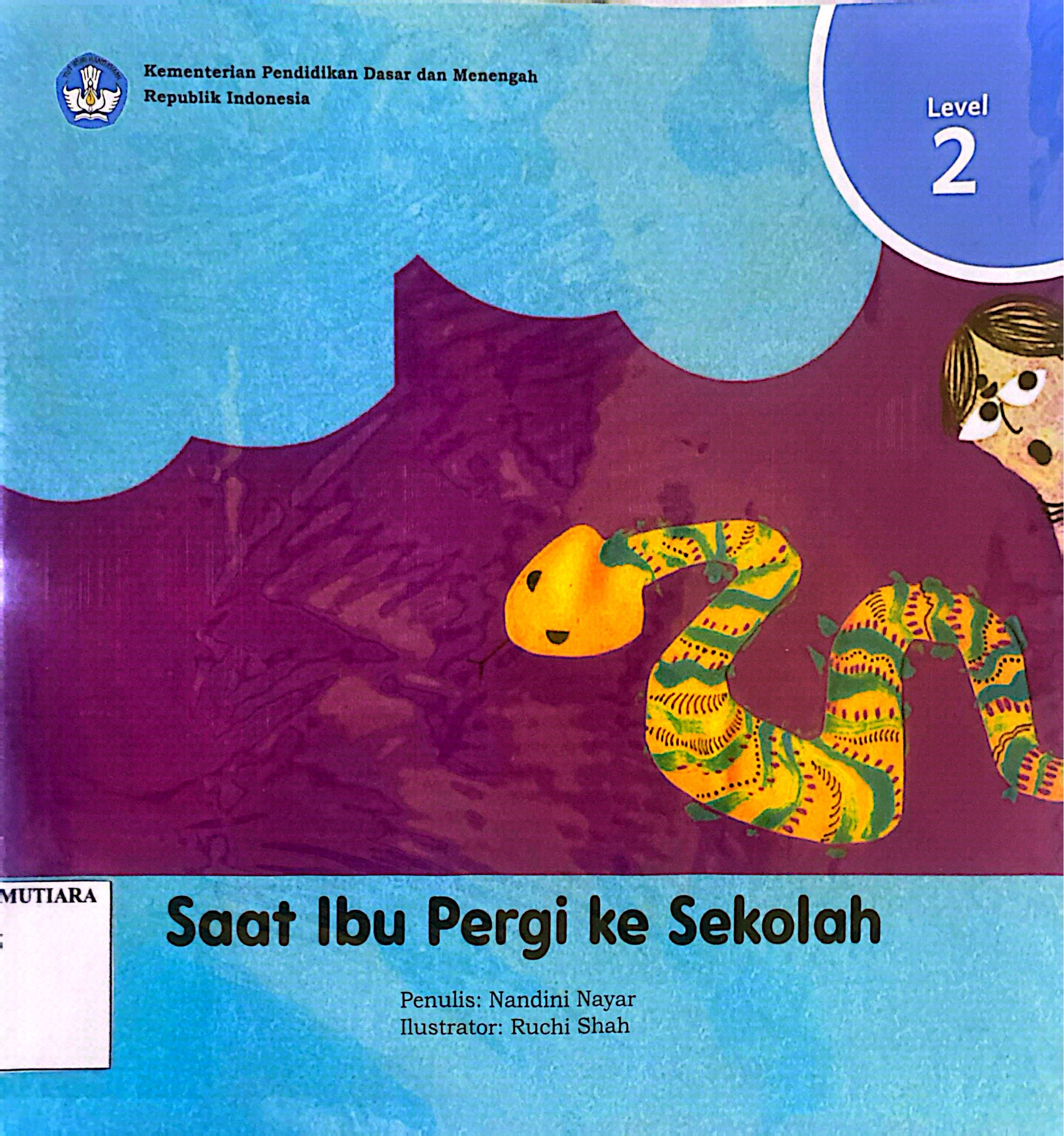 Saatibu pergi ke Sekolah